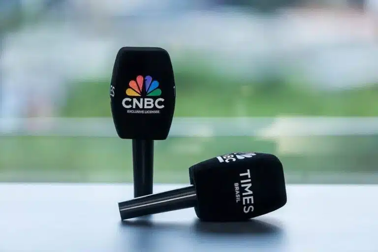 Times | CNBC: Estreia de Canal de Negócios Reflete Crescimento do Brasil no Cenário Econômico Global